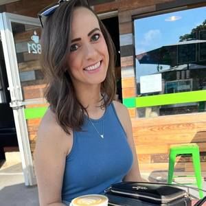 Meet your Posher, Jenny